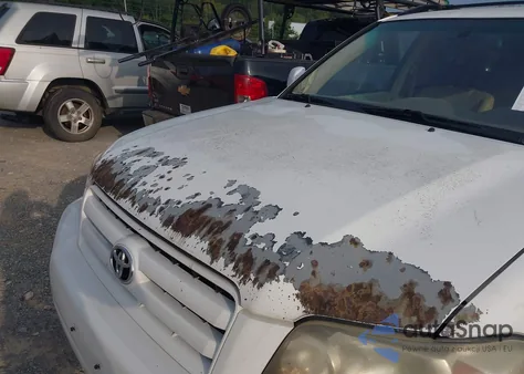 2004 Toyota Highlander Limited V6 from USA, damaged, VIN JTEDP21A040020475